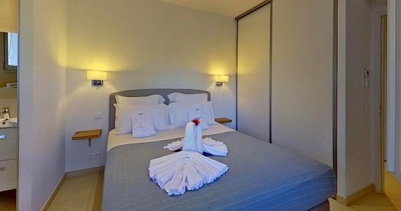 F3-Luxe-location-villa-santa-giulia-porto-vecchio-(6) F3-Luxe-location-villa-santa-giulia-porto-vecchio-(6)